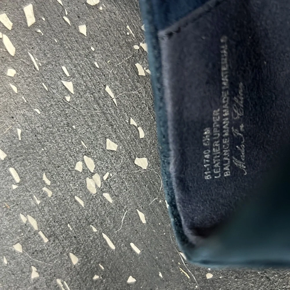 Bella Vita Loafers Size 5 1/2 - Picture 4 of 4